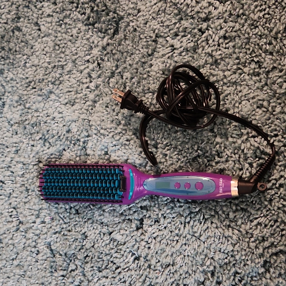 BedHead straightening brush
